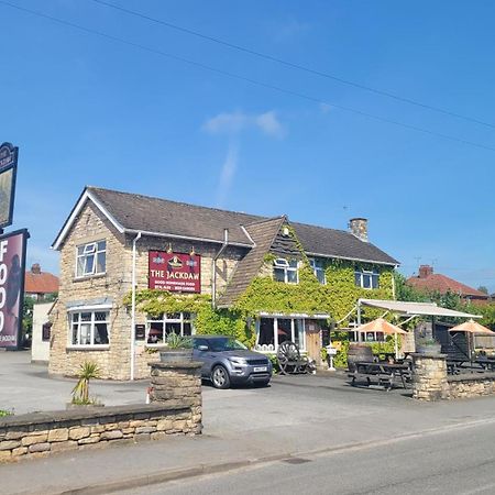 The Jackdaw Pub Self Catering Static Caravan Free Breakfast Supplied Bed & Breakfast Tadcaster Exterior photo